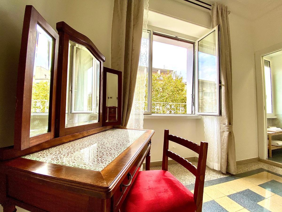 Appartement Domus Delphi à Rome Extérieur photo