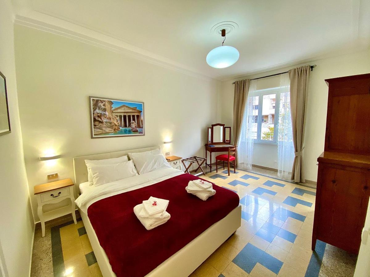 Appartement Domus Delphi à Rome Extérieur photo