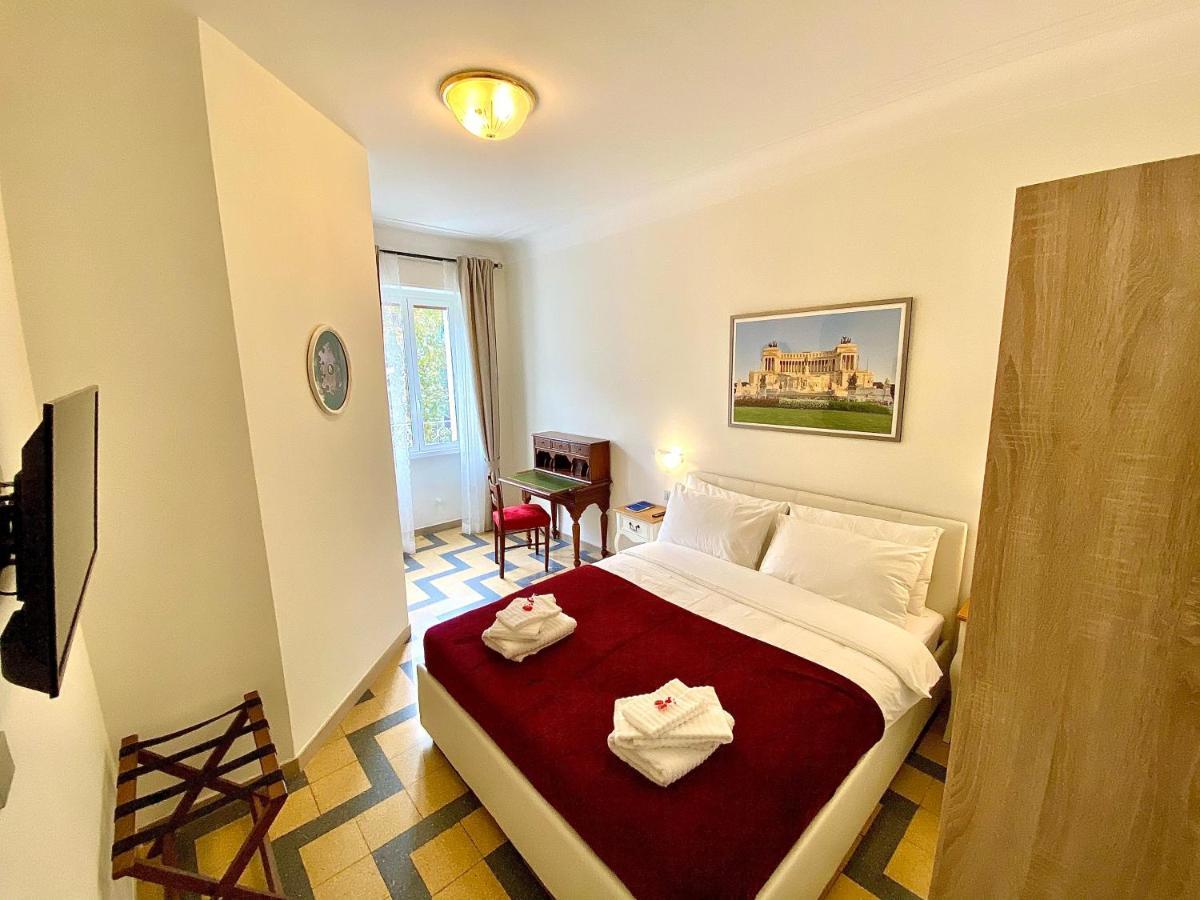 Appartement Domus Delphi à Rome Extérieur photo
